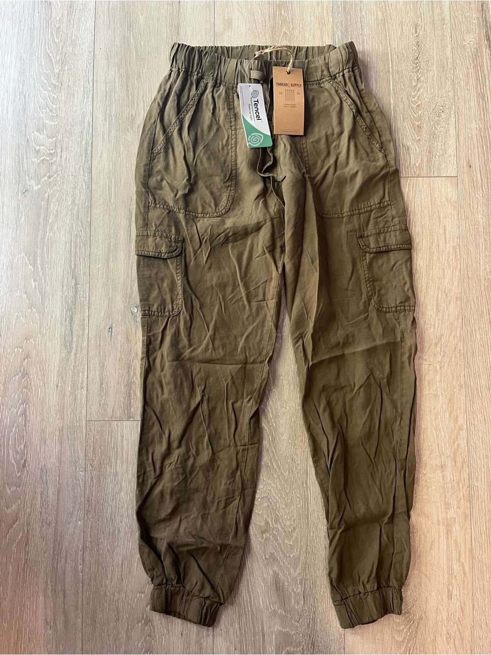 Thread & Supply  Olive Green Cargo Jogger Pants Womens xs NWT
